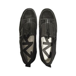 Women’s Top Zip Loafer Shoes - Size 8.5 - MINT CONDITION